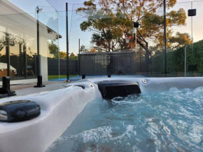 Ultimate Holiday Haven